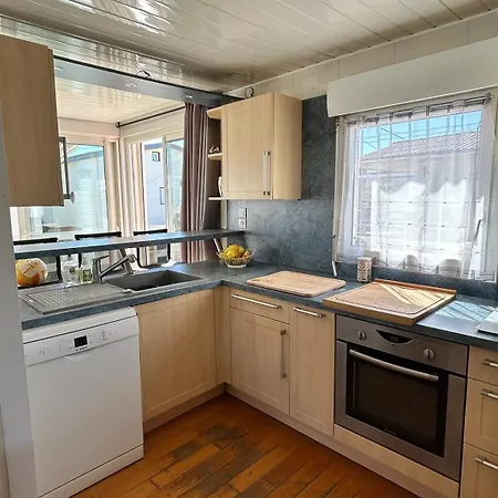 Grand Chalet Pour 6 A 8, Wifi Et Menage